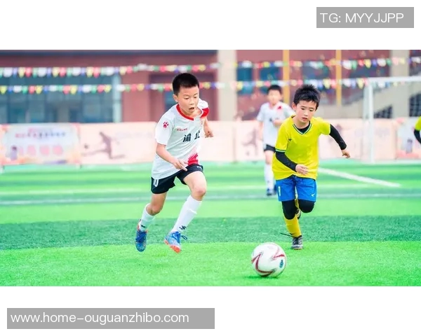 足球锦标赛的精彩瞬间与历史回顾探讨各国球队的竞争与合作精神